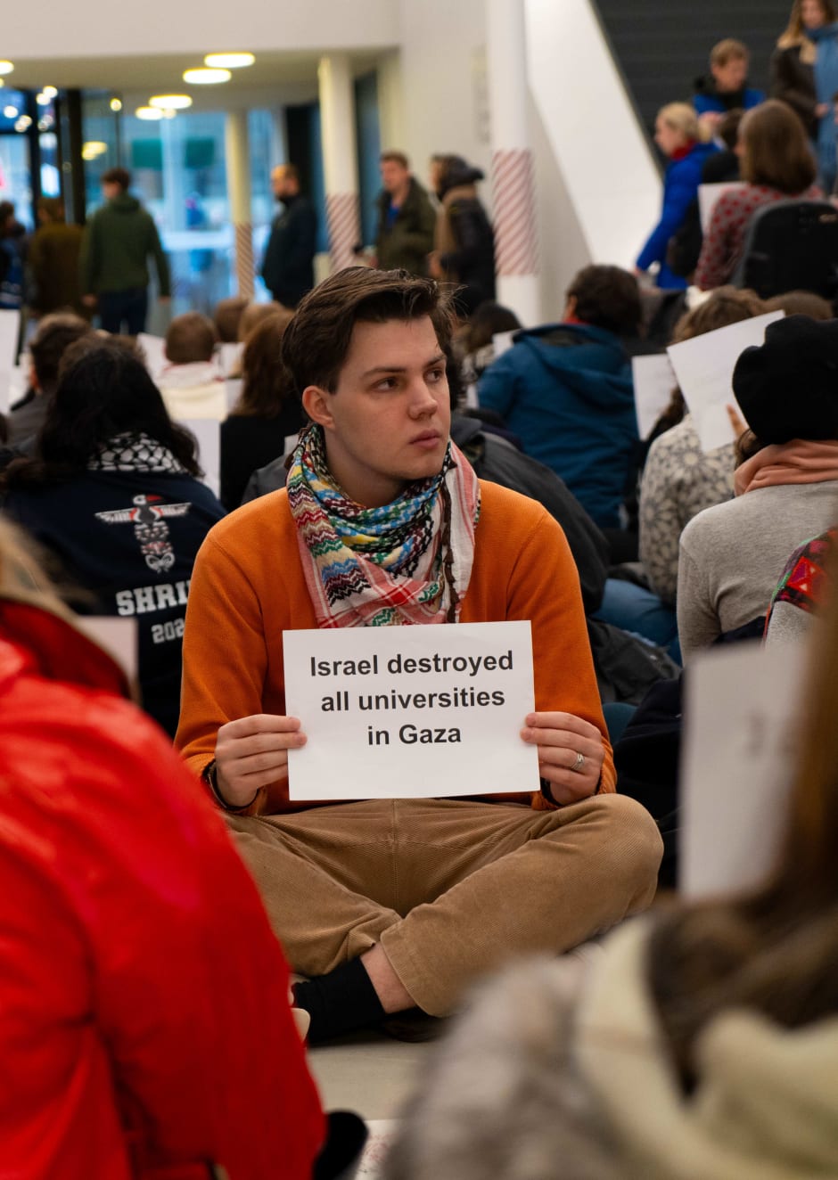 Sit-inprotest 12 december tegen banden UvA met Isra&euml;lische instellingen